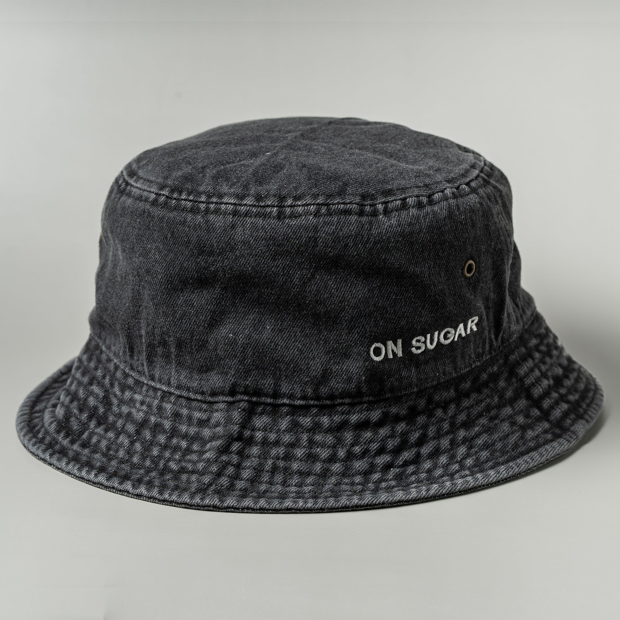 バケットハット