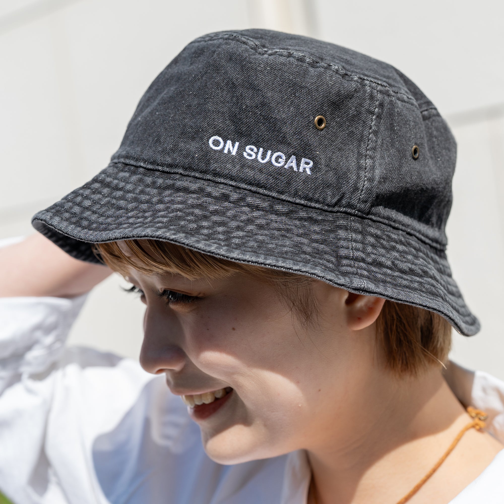 バケットハット