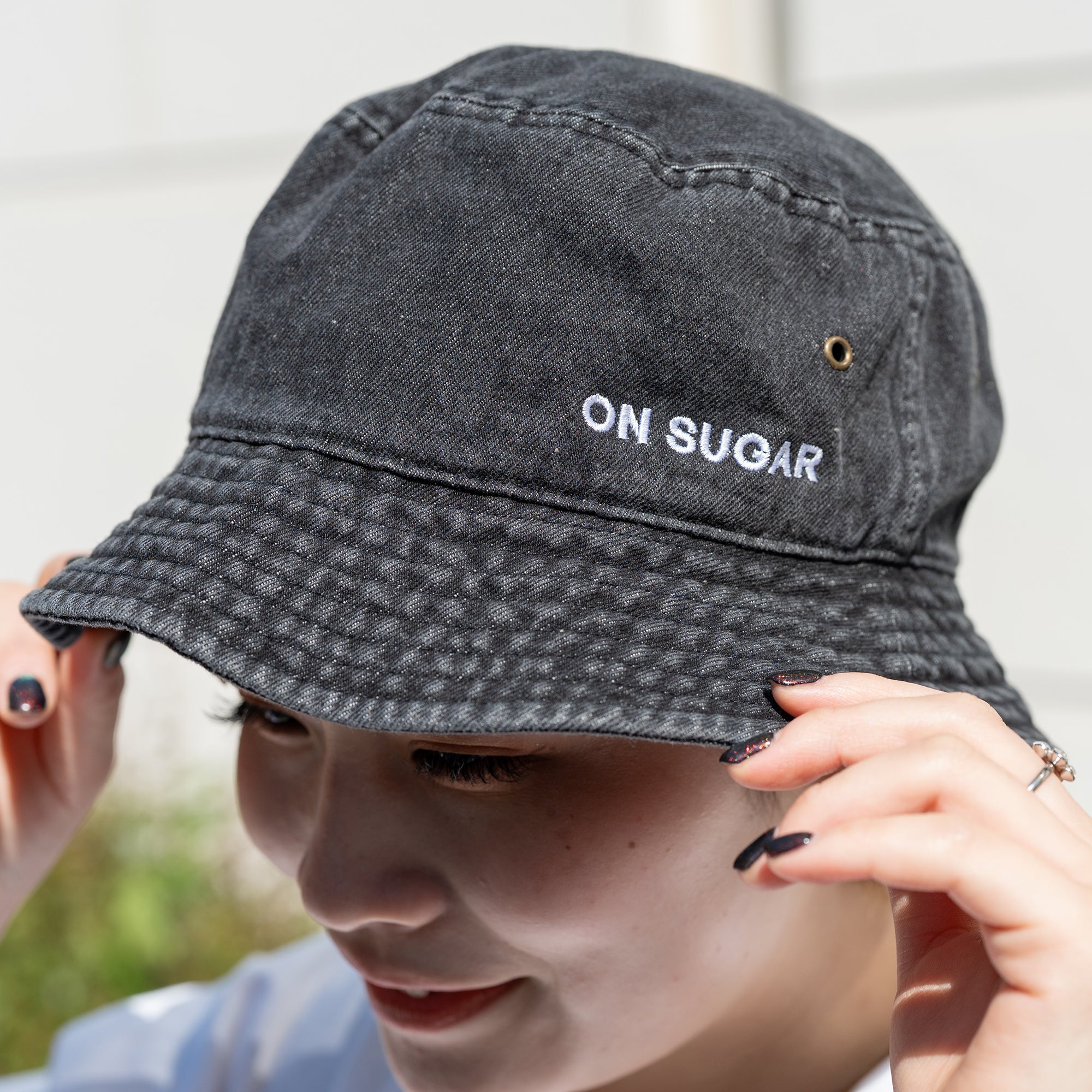 バケットハット