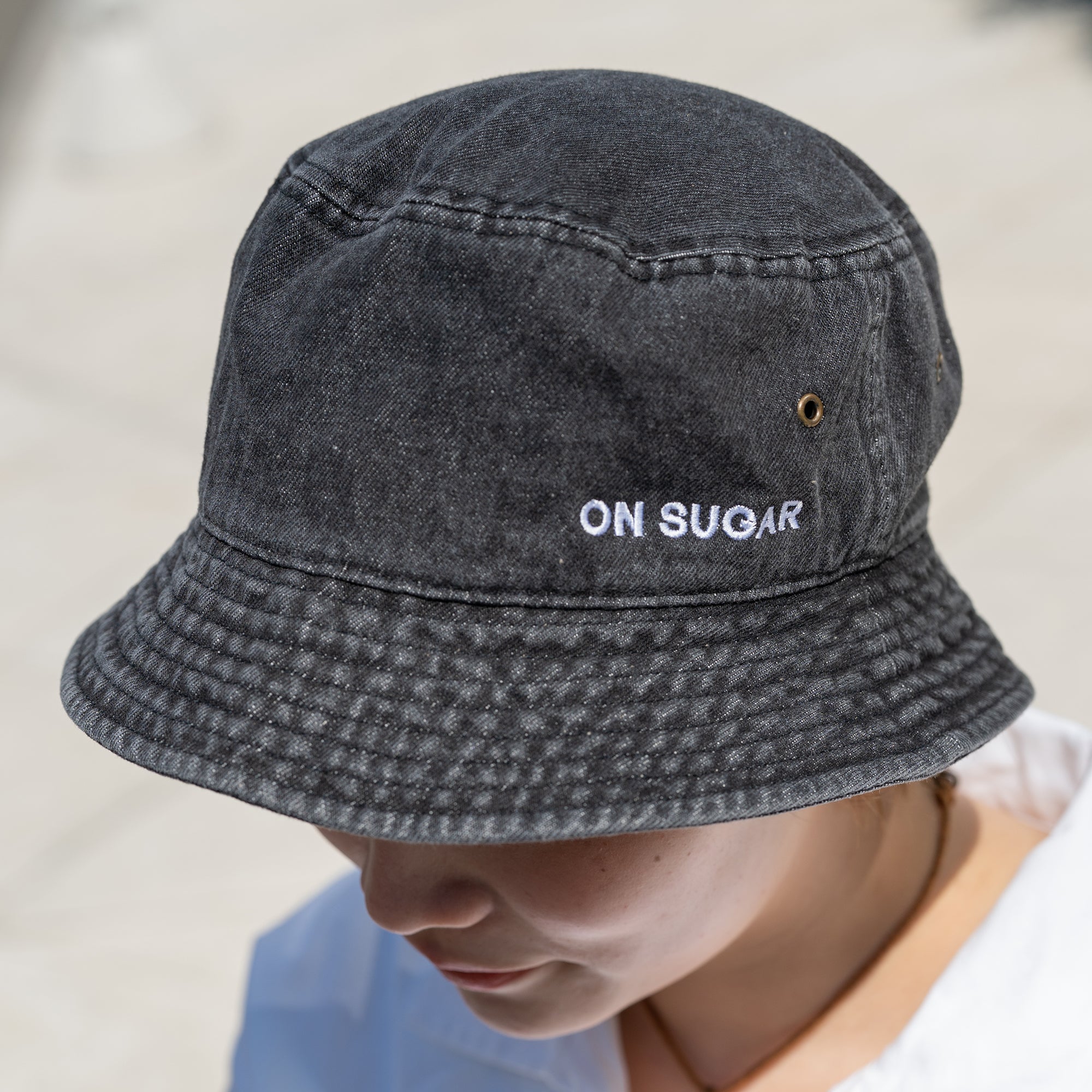 バケットハット