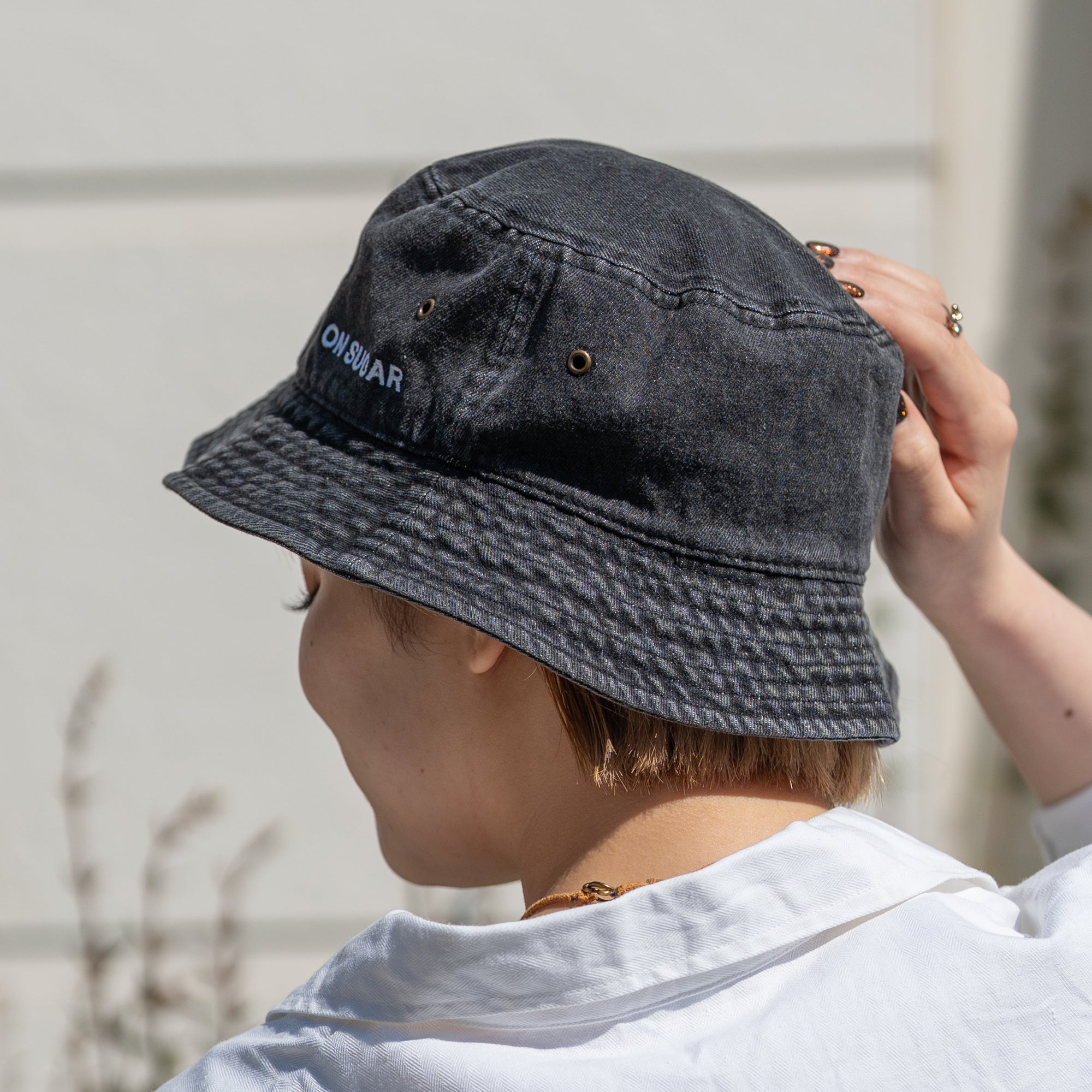 バケットハット