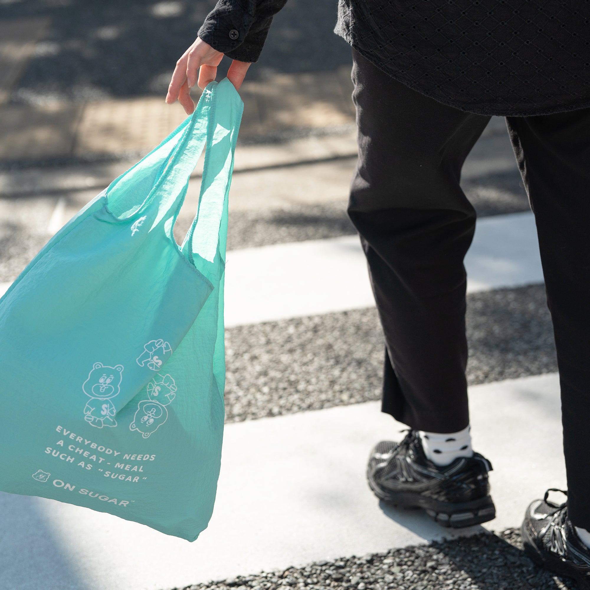 ナイロンポケッタブルバッグ